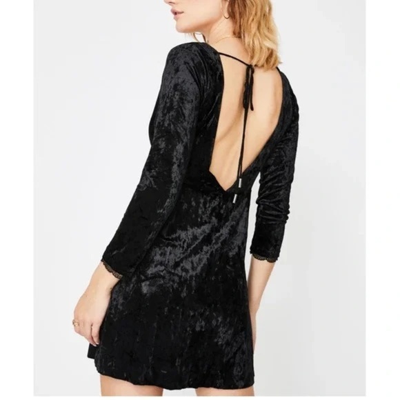 FREE PEOPLE Womens Kat Velvet Dress M Black Boho V Neck Lace Open Back NWT - Picture 8 of 12